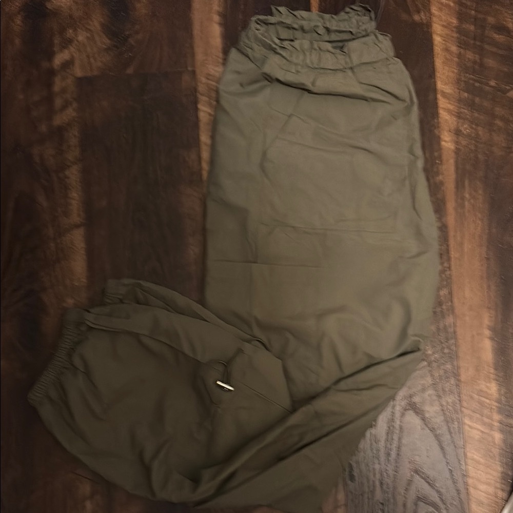 Women’s Olive Green Pants